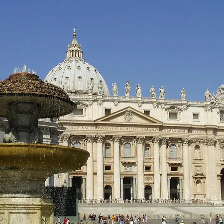 Sweet Dreams In St. Peter 4* Rome